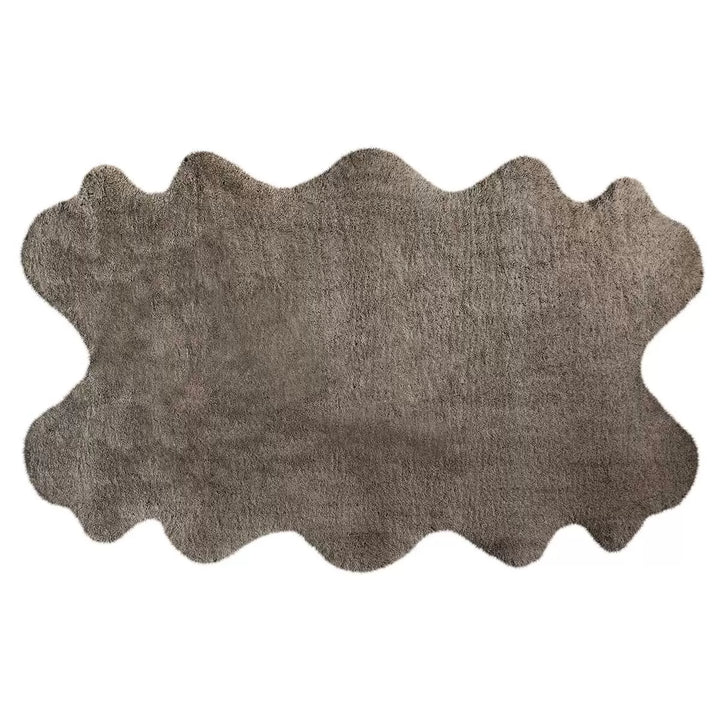 Mon Château Faux Fur Rug
