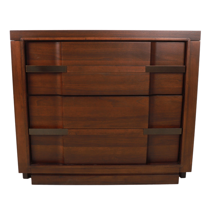 Northbridge Home Loma Point Nightstand