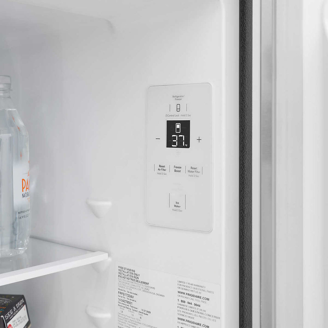 Frigidaire - Réfrigérateur de 31,5 po 17,6 pi³