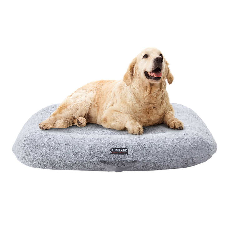 Kirkland Signature - Tufted Plush Square Pet Bed 