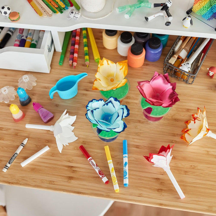 Crayola Paper Flowers and Butterflies Assortment Science Kit