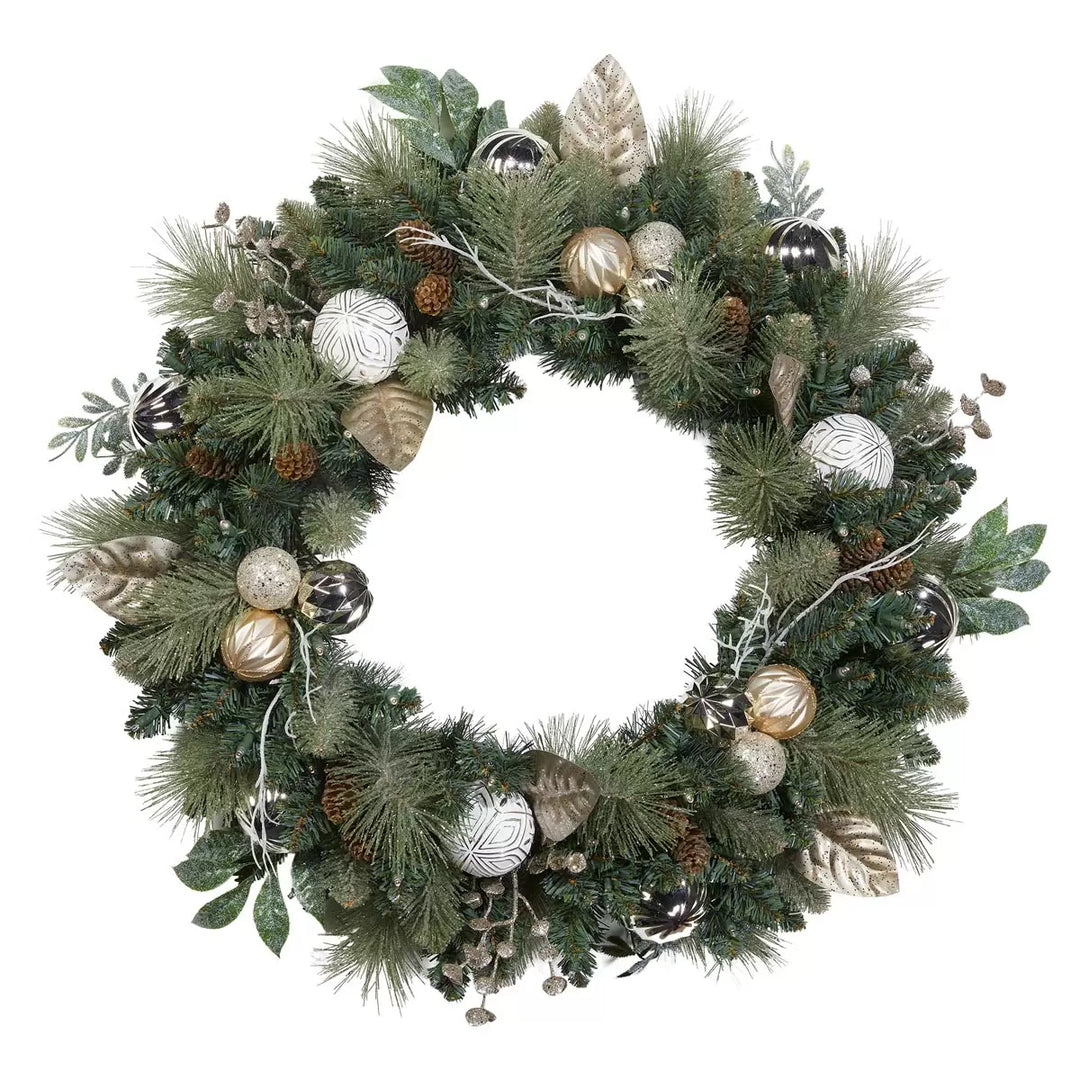 Pre-Lit Wreath