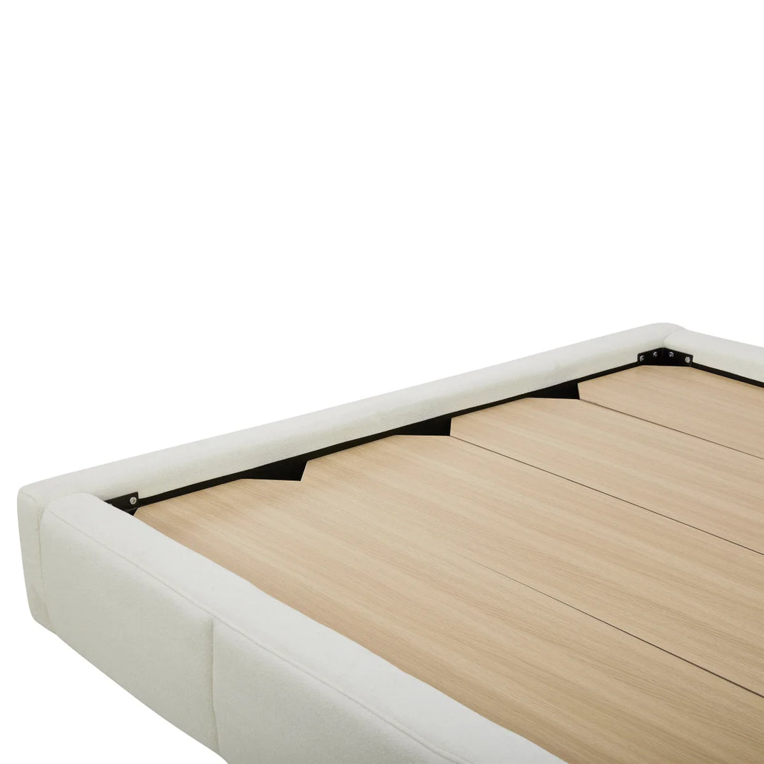 Aiden & Ivy Upholstered Queen Bed