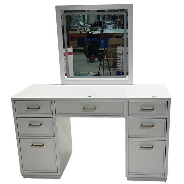 Juliet Vanity