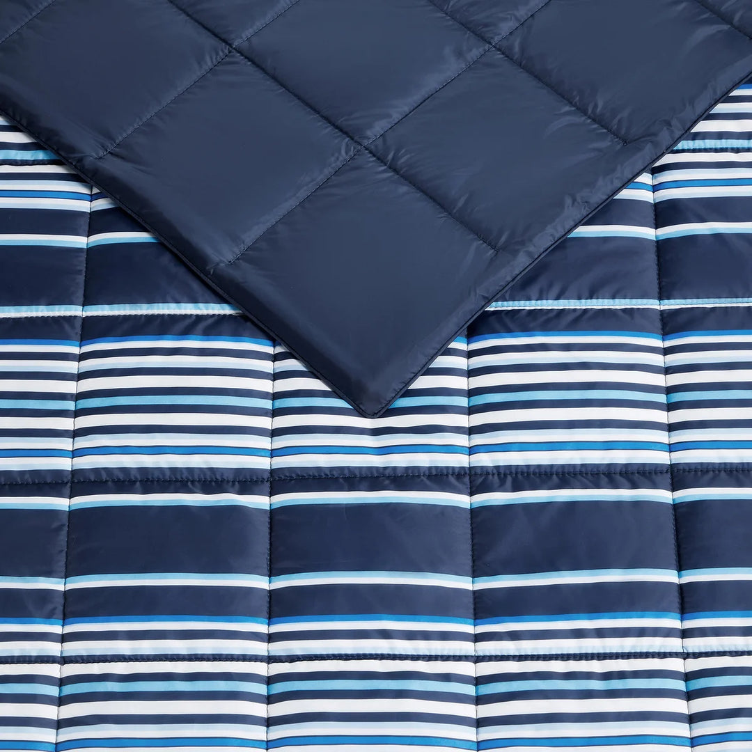 Colombia Packable Throw