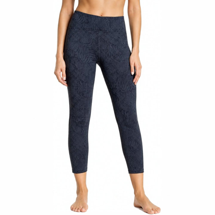 Tuff Athletics – Short Yoga Leggings