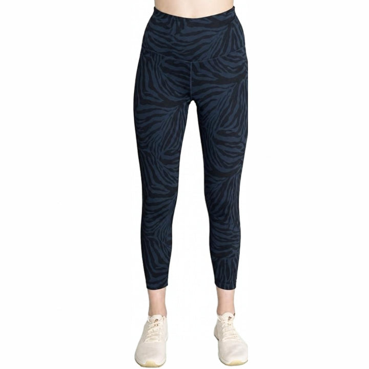 Tuff Athletics – Short Yoga Leggings