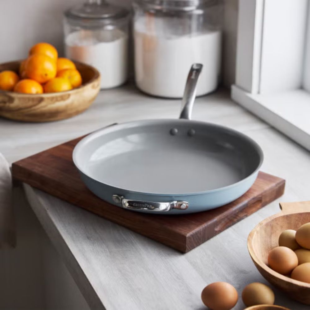 GreenPan - The large family frying pan, 14 in