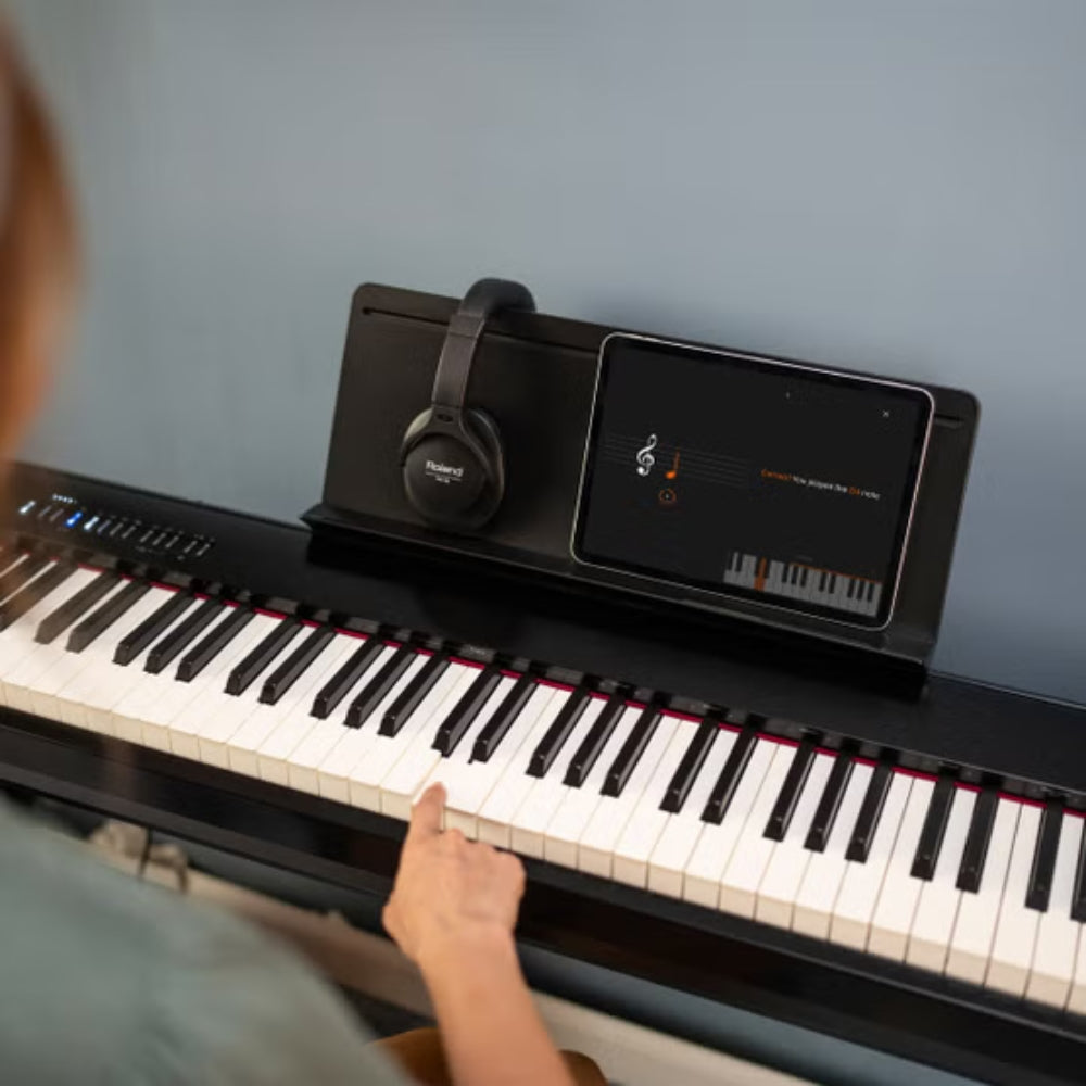 Roland -  Piano Numérique avec banc et écouteurs Nuvola-GX