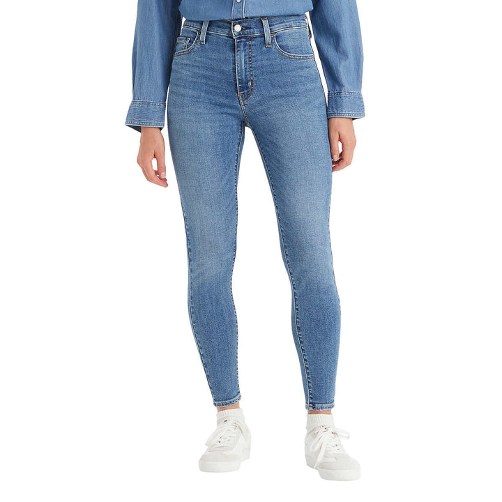 Levi’s 720 High-Waisted Jeans