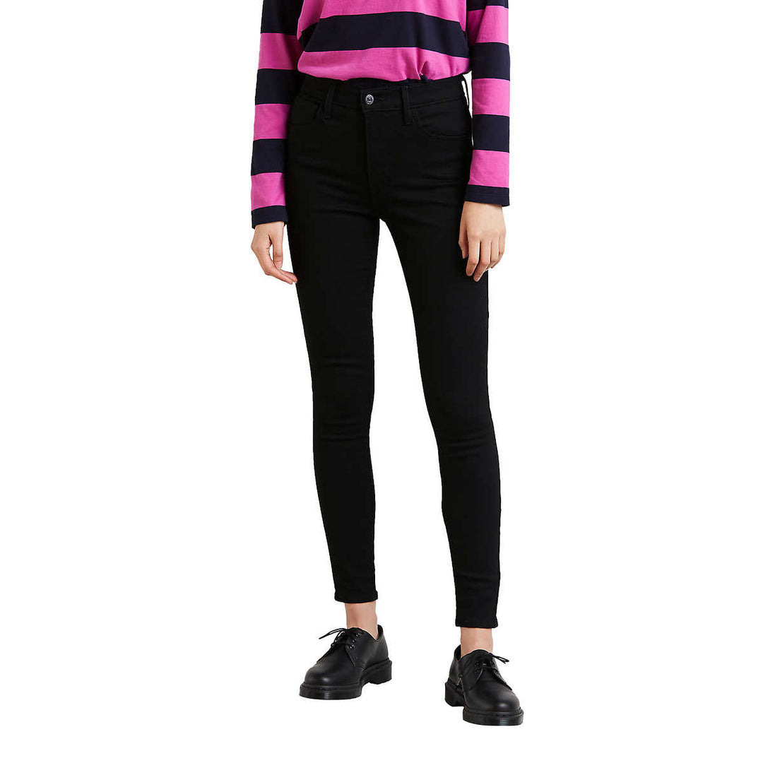 Levi’s 720 High-Waisted Jeans