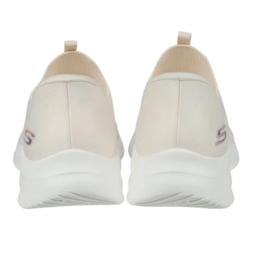 Skechers - Souliers Ultra Flex pour femmes