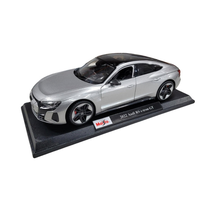 Maisto 1:18 Scale Die-Cast Models