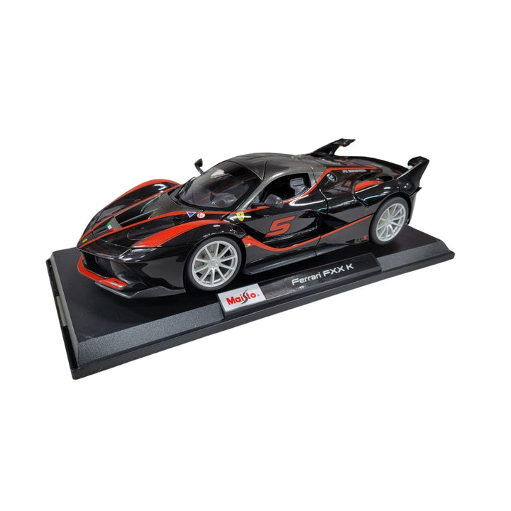 Maisto 1:18 Scale Die-Cast Models