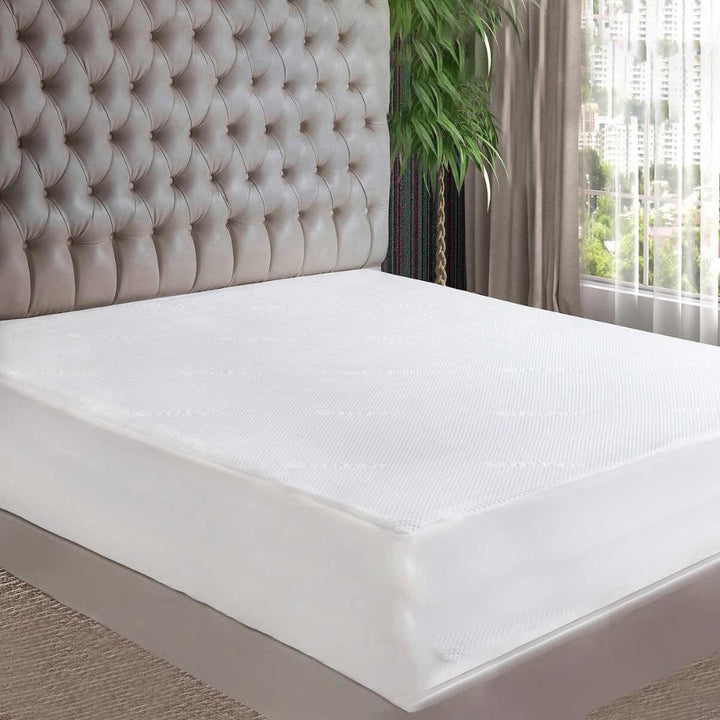 Swiss Comforts - Waffle Pattern and Tencel Fiber Waterproof Mattress Protector