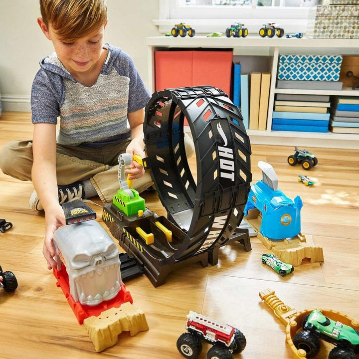 Hot Wheels - Monster Trucks Epic Loop Challenge Playset