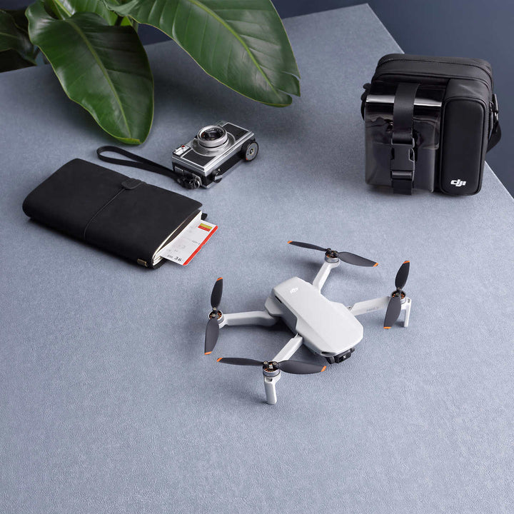 DJI - Mavic Mini 2 Drone Bundle 