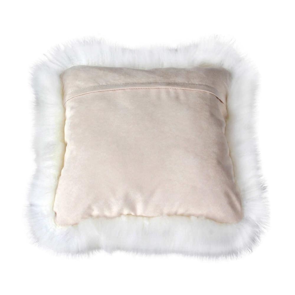 Windward – Sheepskin cushion