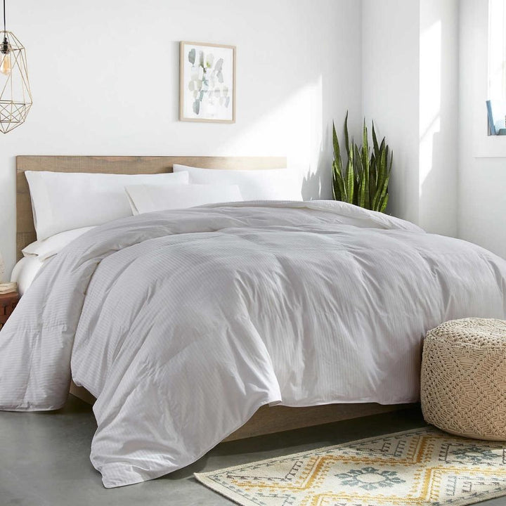 Eddie Bauer Premium Down Alternative Comforter Duvet Insert