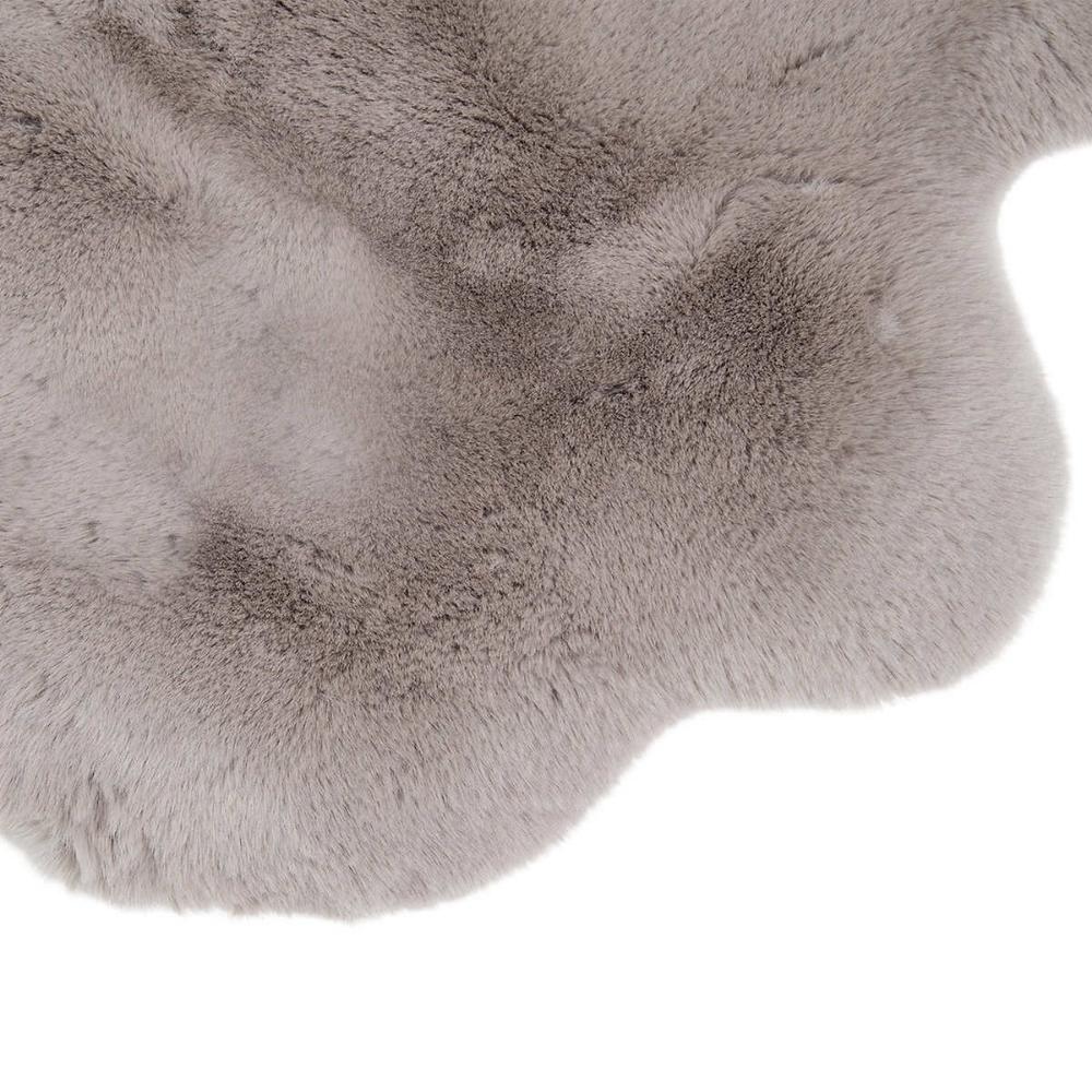 My Castle - Faux Fur Rug