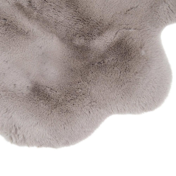 My Castle - Faux Fur Rug