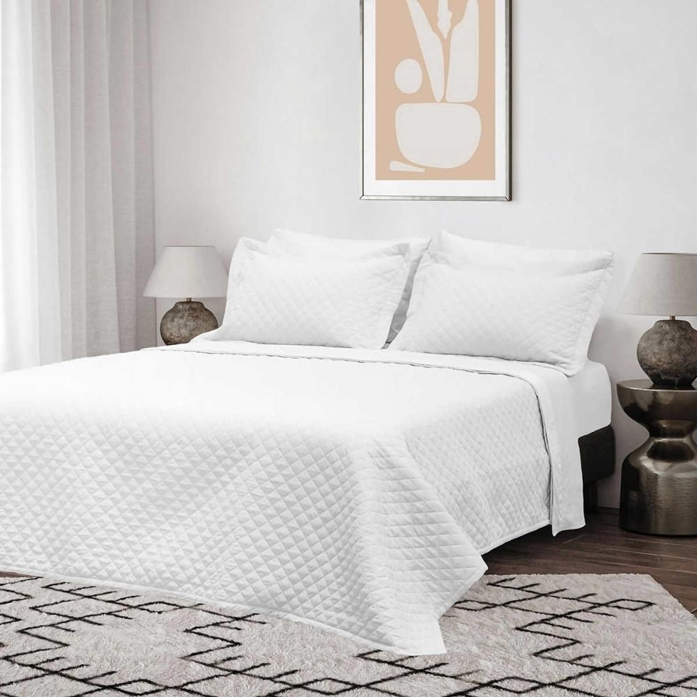 Jennifer Adams 3-Piece Quilt Set