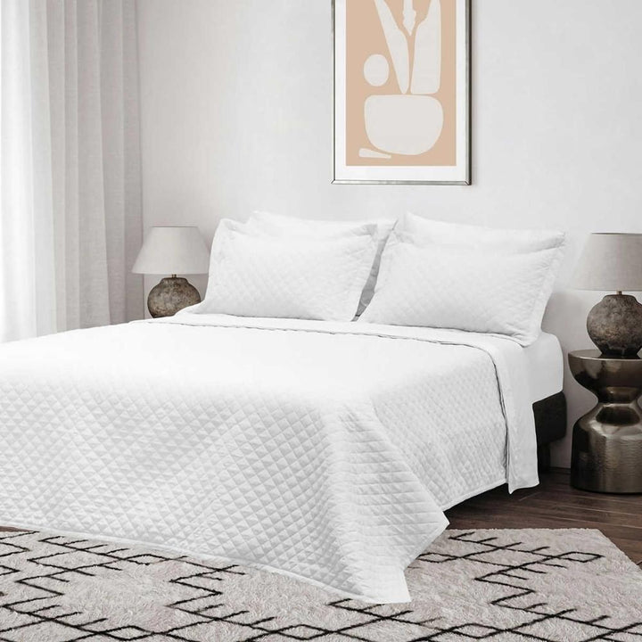 Jennifer Adams 3-Piece Quilt Set