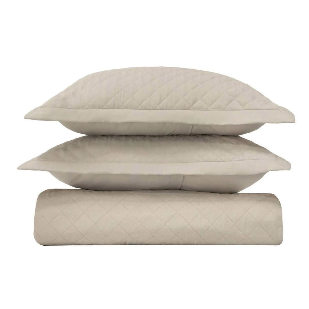 Jennifer Adams 3-Piece Quilt Set