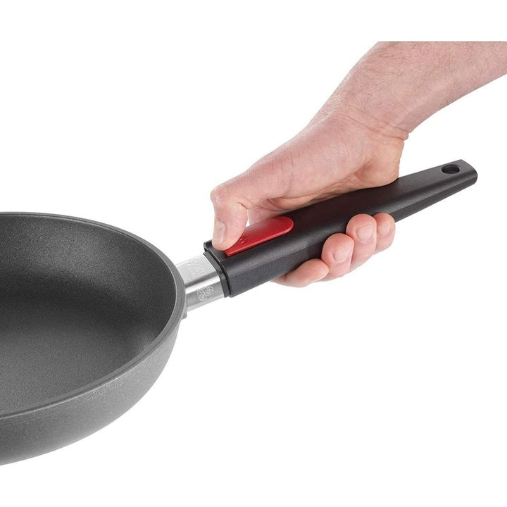 Woll Titanium Round Frying Pan with Handle
