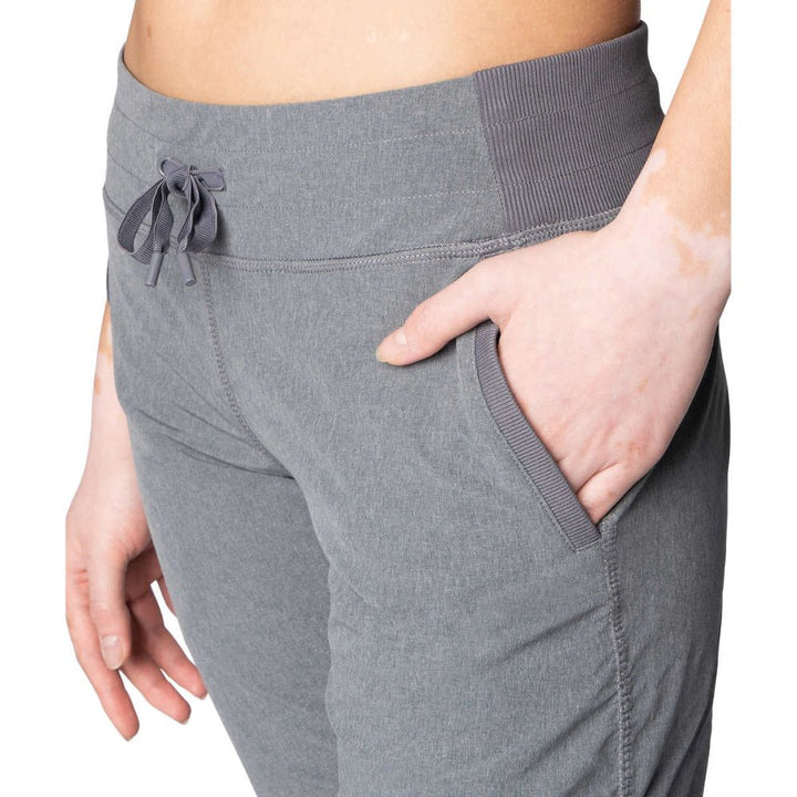 Kirkland Signature Woven Capris