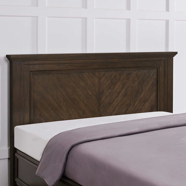 Broadmoore Furniture Luka King Storage Bed